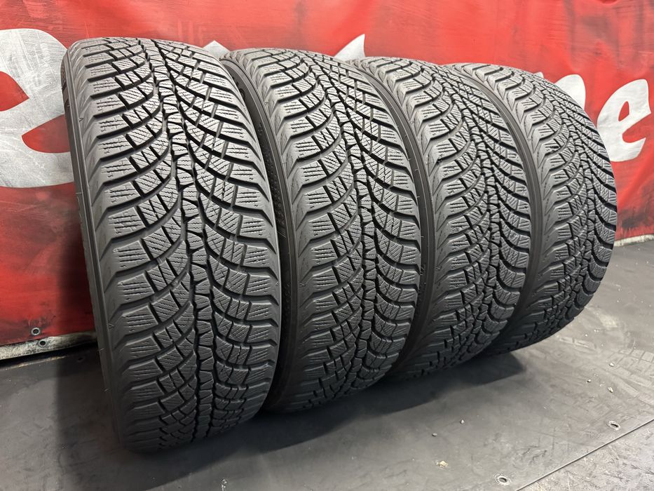 215 55 17, Зимни гуми, Kumho WinterCraftWP71, 4 броя