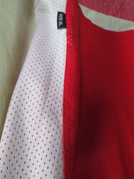 maieu sport rosu/alb L
