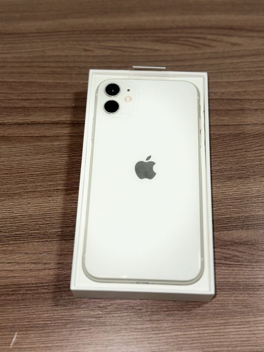 Айфон 11 IPhone 11(64гб/86 емкость).