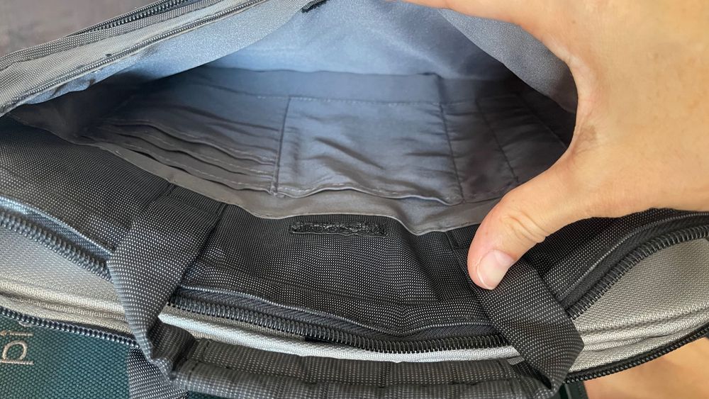 Сумки для ноутбуков