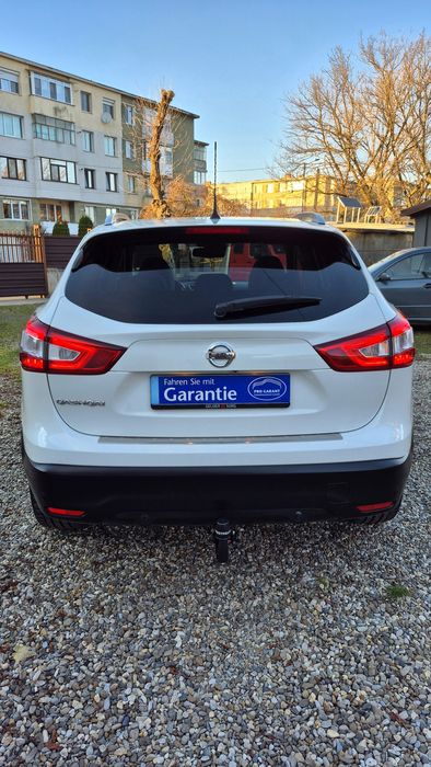 Qashqai TEKNA/2015/1.6dCi/Full LED/Piele/Navi3D/Panorama/Camera 360/E5