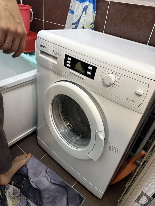 Продам стиральную машину