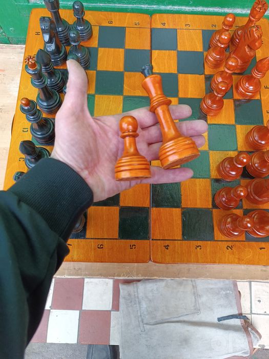 Продам большие шахматы