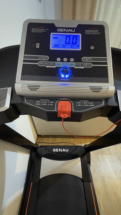 Продам беговую дорожку