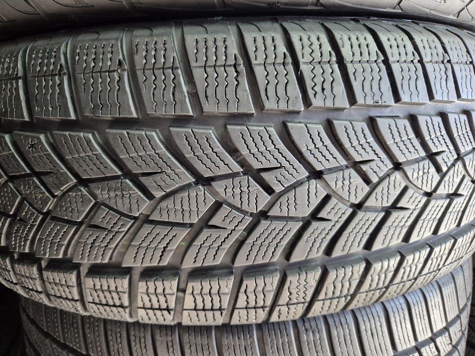 235 65 17 Anvelope de iarnă Goodyear