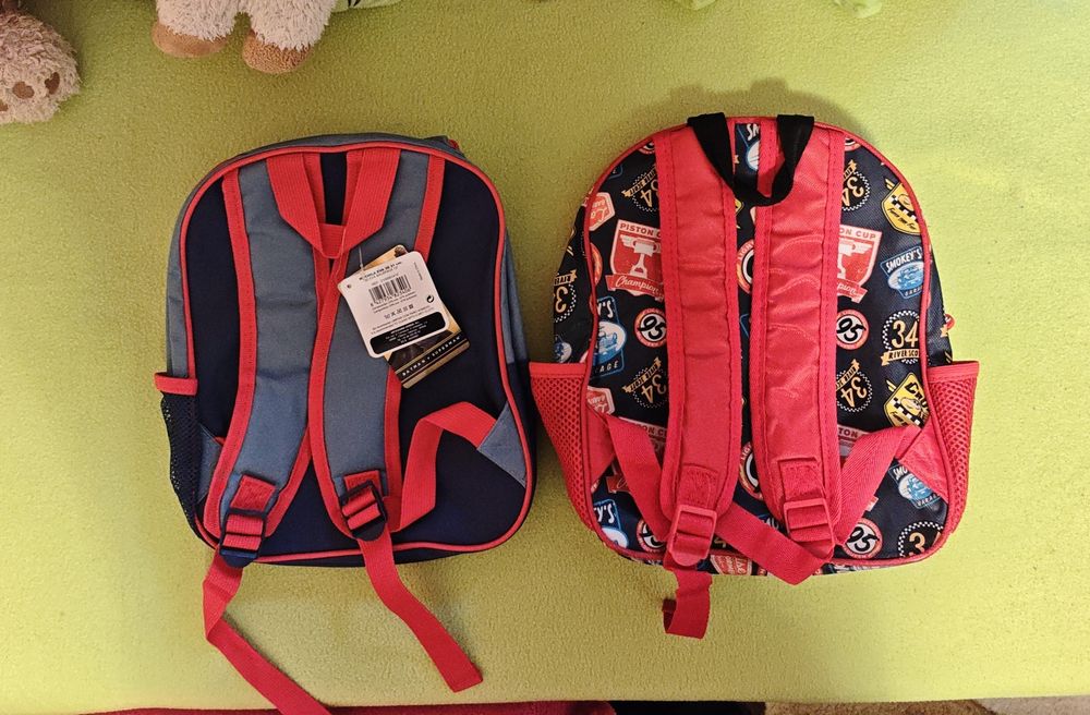 Две нови детски раници с релефни изображения отпред