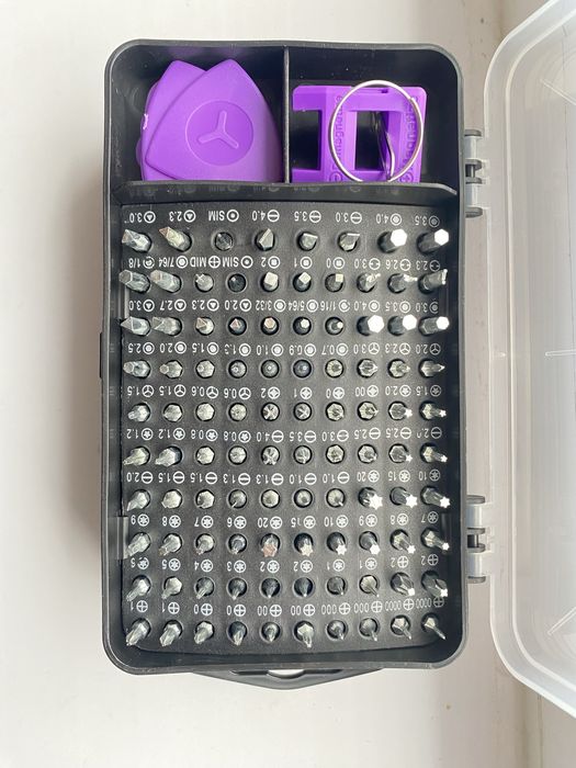 115-в-1 Набор отверток