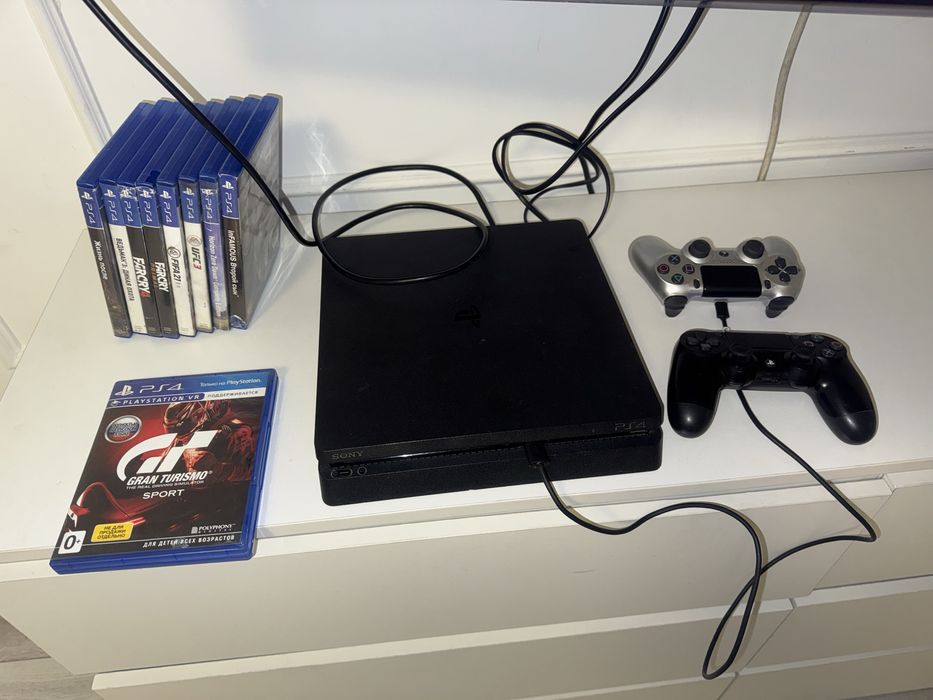 PS4 в идеале+игры 10 шт