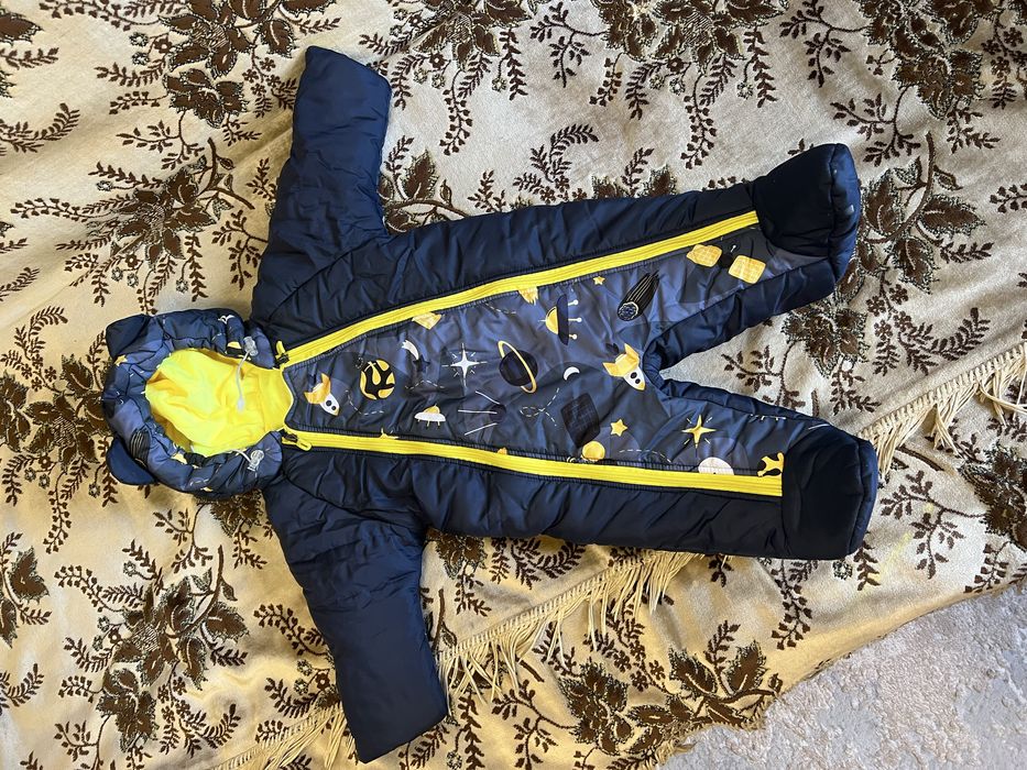 Продам комбинизон зимний