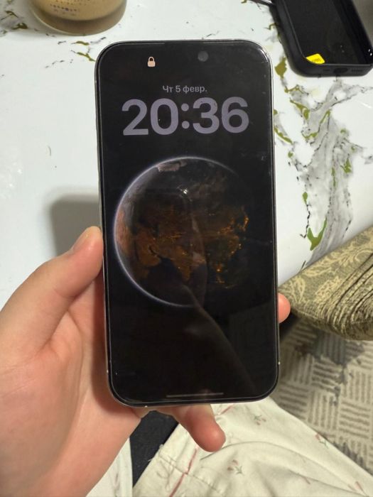 Iphone 15 pro, Белый