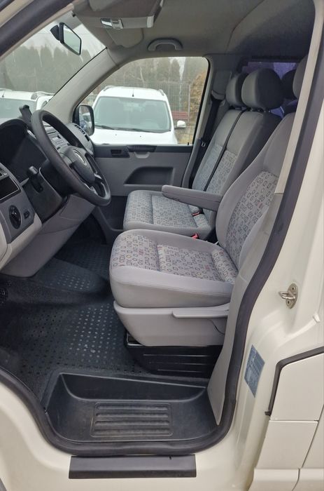 VW T5 2008 TDI 8+1 locuri automat lung