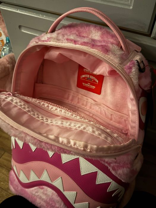 раница Sprayground pink fur