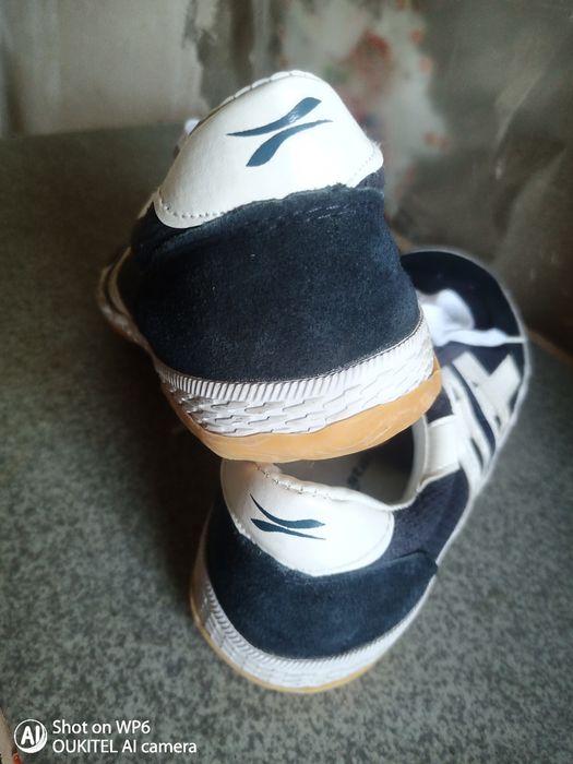 Дамска пола лятна къса и гуменки