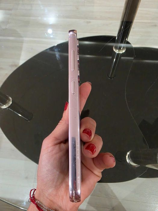 Телефон Самсунг галакси S23 128Гб Dual SIM