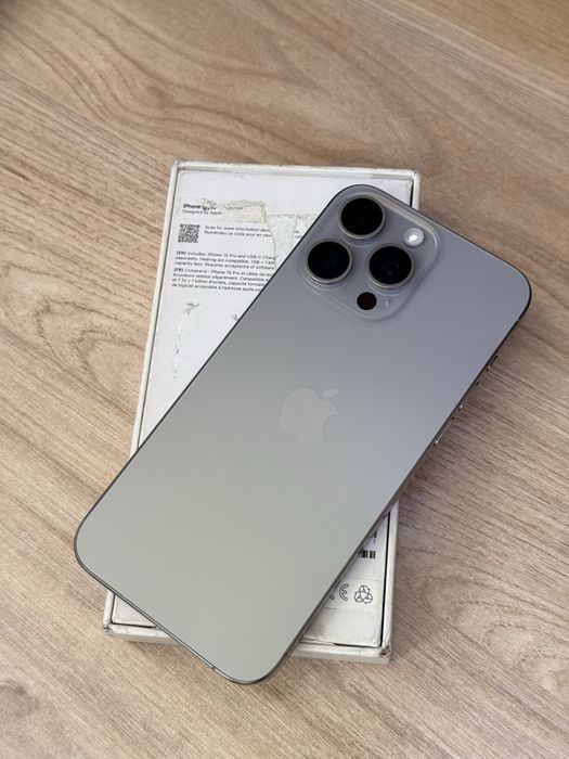 iphone 15 Pro Max 256гб 79% Каробка, без минус