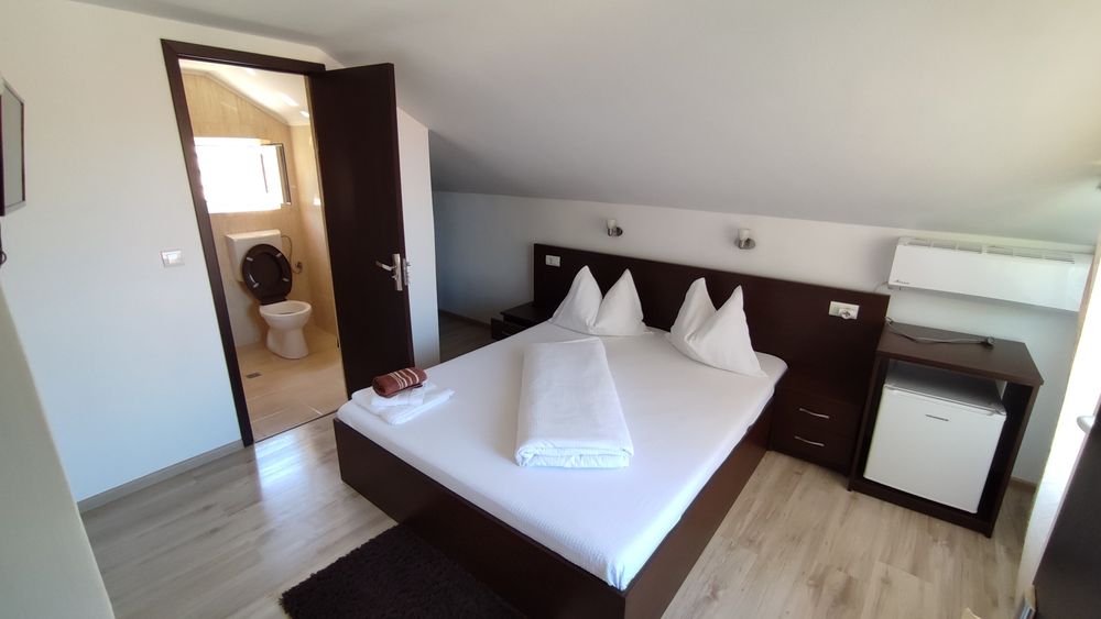 Cazare Baile Felix (Casa Laur)