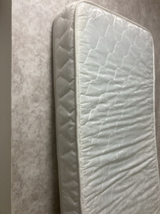 Продам матрас