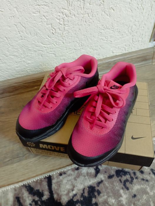 Нови маратонки Nike air max