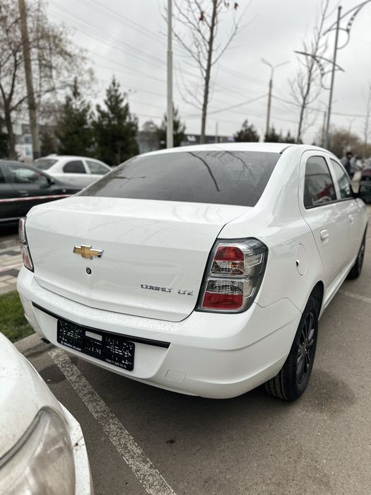 Chevrolet Cobalt 2026 — 3