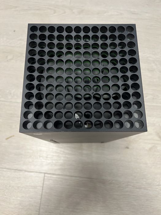 Pachet Complet Xbox Series X 1TB - 2 Controllere + Căști Wireless Microsoft + Eneloop Pro