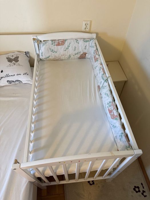 Patut bebelusi cu laterala culisanta
