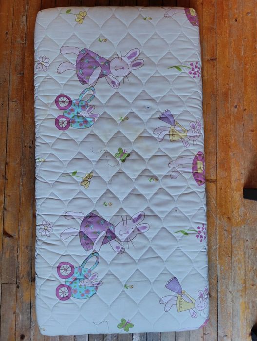 Продавам детски матрак от кокос  125/65