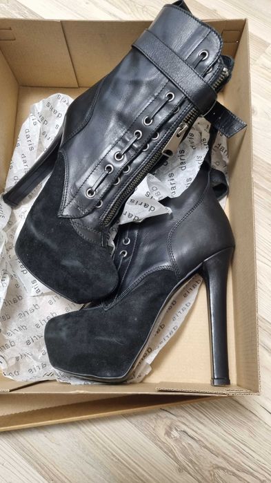 Боти естествена кожа и велур Дарис размер 37 чисто нови цена 100лв