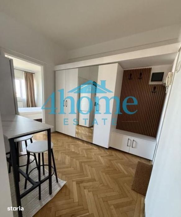 Studio Ultracentral | ASE | Piata Romana | Metrou