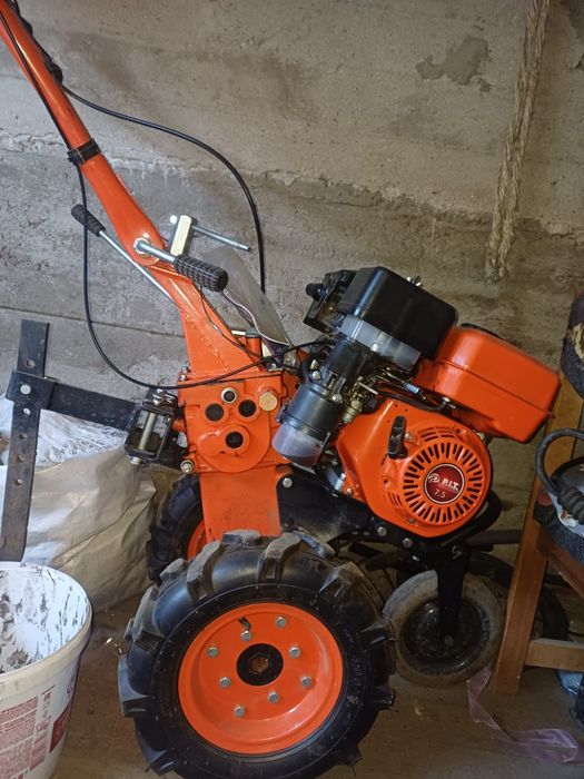 P.I.T. Бензо культиватор 7,5