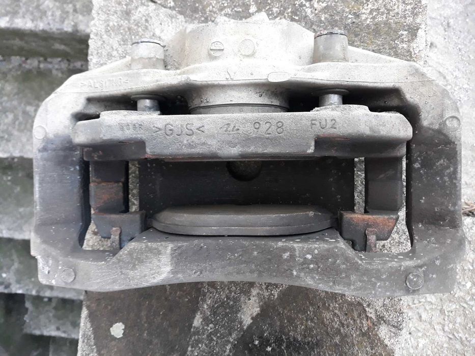 Спирачки - Дискове и апарати от BMW F10 535dx 2015г