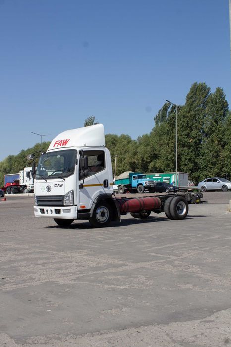 Шасси  	FAW Tiger V (9,2 м²), VUM1082