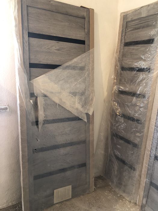 Есіктер сатылады.