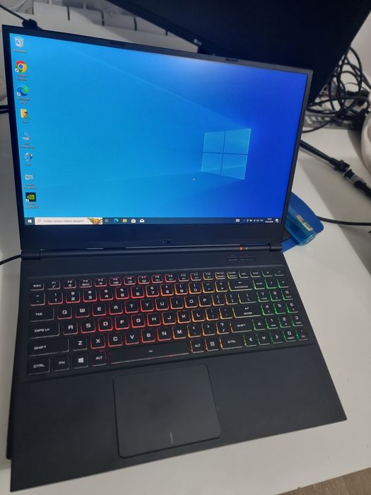 Продам haise игровой ноутбук