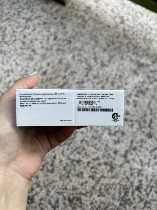 Новые AirPods 2 версия