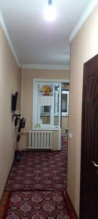 2 xonali kvartira 3 qilingan 2 ta balkonli, Sebzor Taxtapul  sotiladi.