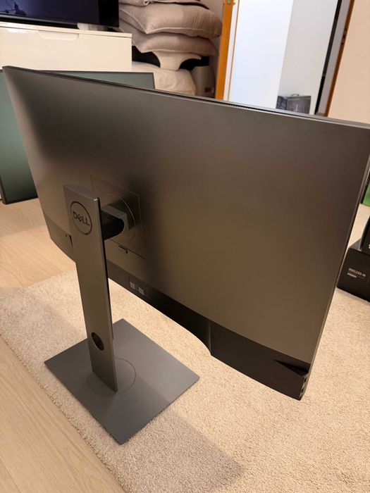 Monitor Profesional Dell UltraSharp U3219Q 32" (31.5") • 4K UHD • IPS • USB-C