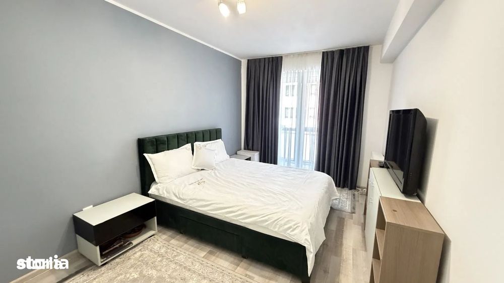 Apartament 2,5  camere, mobilat cu 2 balcoane