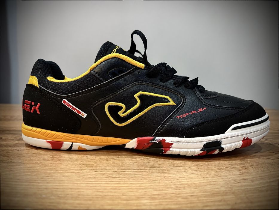 Продам футзальники Joma Top Flex