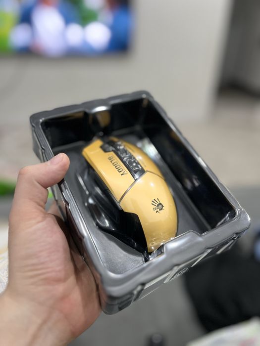 Продам игравую мышь