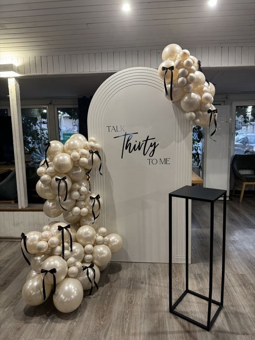 Украса за рожден ден, кръщене, бал