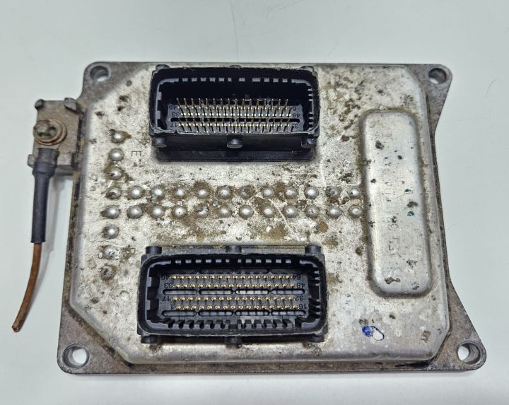 ECU Calculator Motor 1.8 benzina 55355631 Opel Vectra C