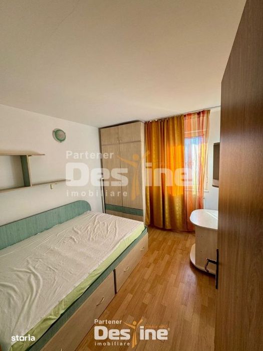 Podu Ros - Apartament 3 camere semidecomandat, MOBILAT si UTILAT