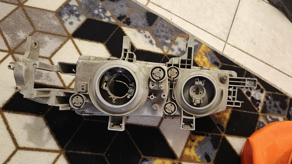 Хонда Аккорд фара