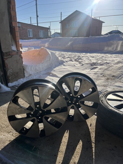 Титанка киа хорошом состояние.    …………………………………………