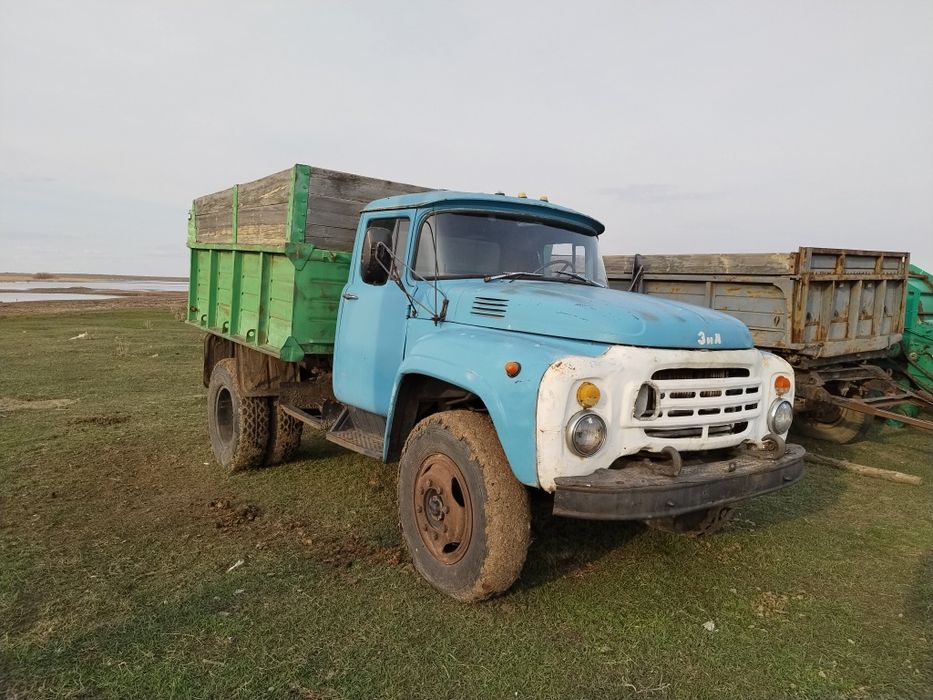 Продам Зил 130 бензиновый двигатель