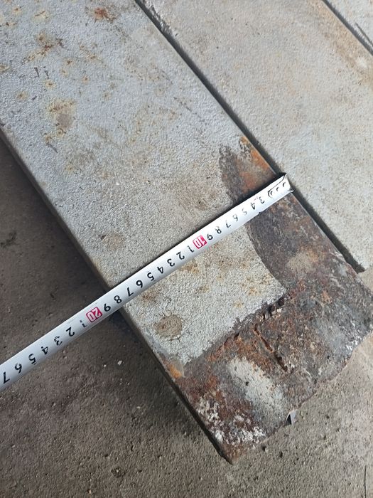 Продам швеллер 18см или 180мл