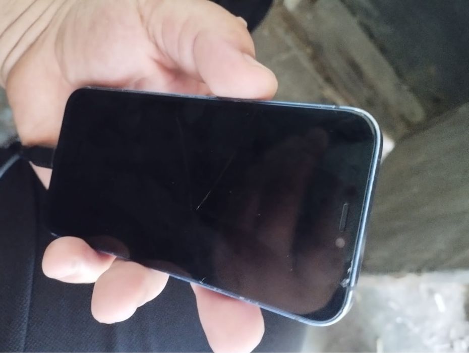 Iphone 12 mini Продам либо обмен 128 гб