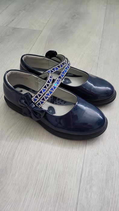 Школьные туфли для девочки. Размер 31-32