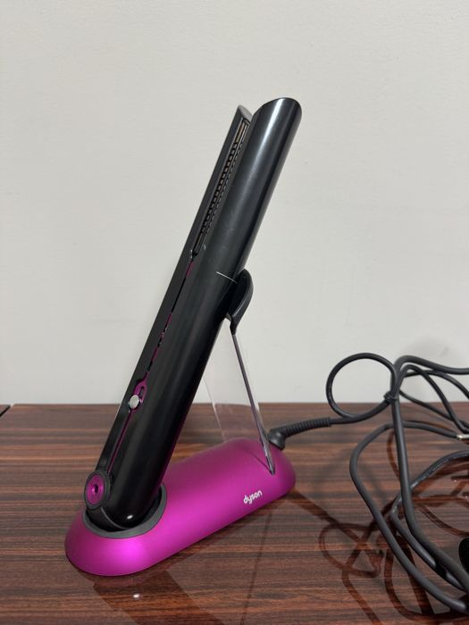 Dyson утюжек выпрямитель для волос