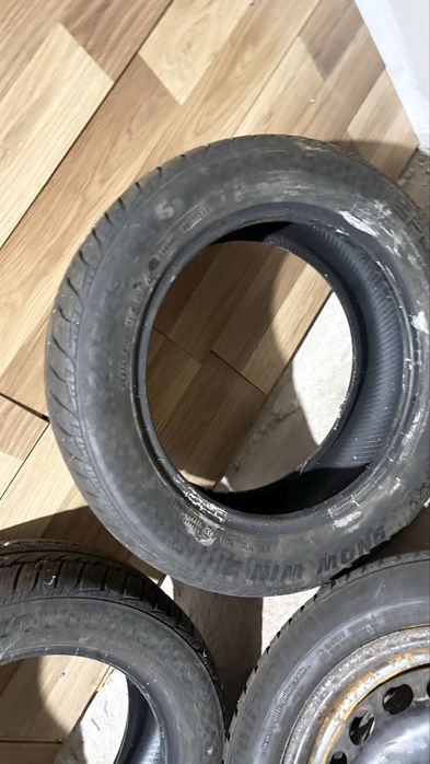 Гуми с джанта за кола